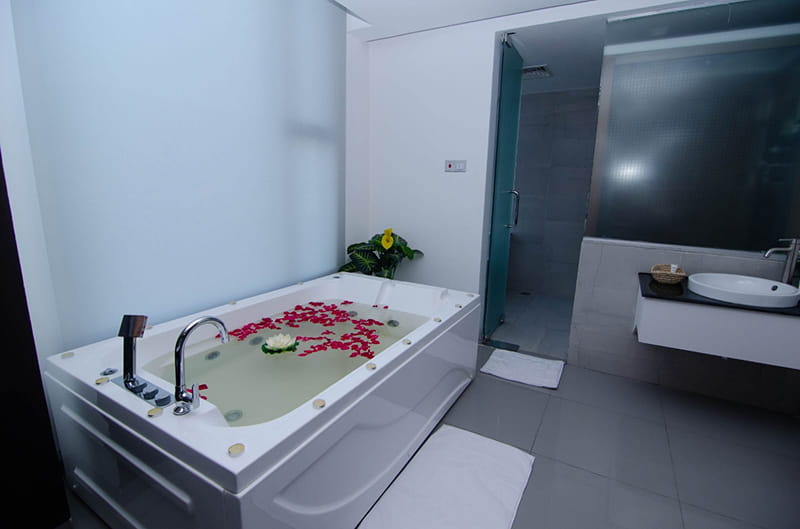 Relaxing Massage Treatments