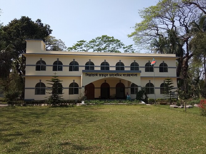 Shashi Lodge